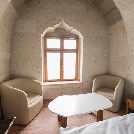 Hotel Maiya *