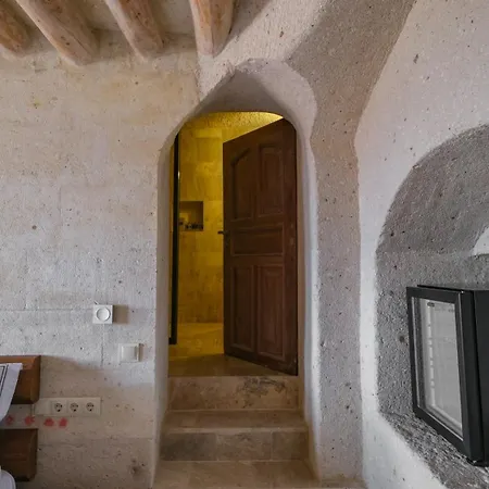 Maiya Hotel