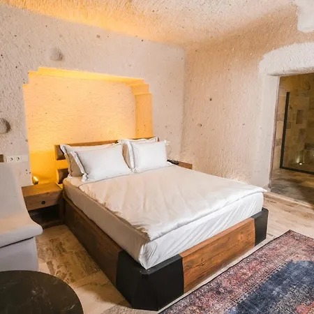 Hotel Maiya *