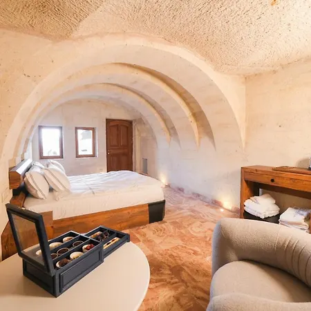 Maiya Hotel