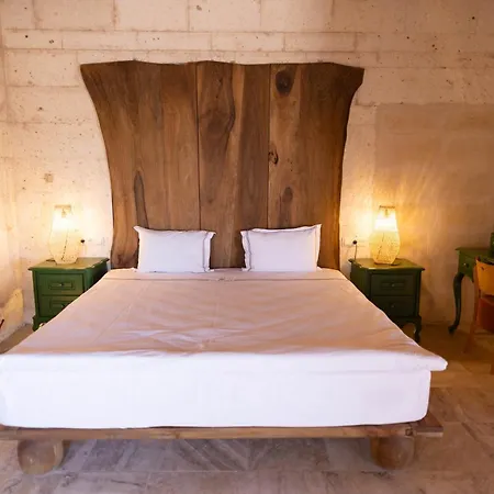 Hotel Maiya