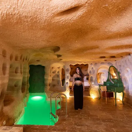 Maiya Üçhisar