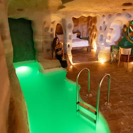 Maiya Hotel